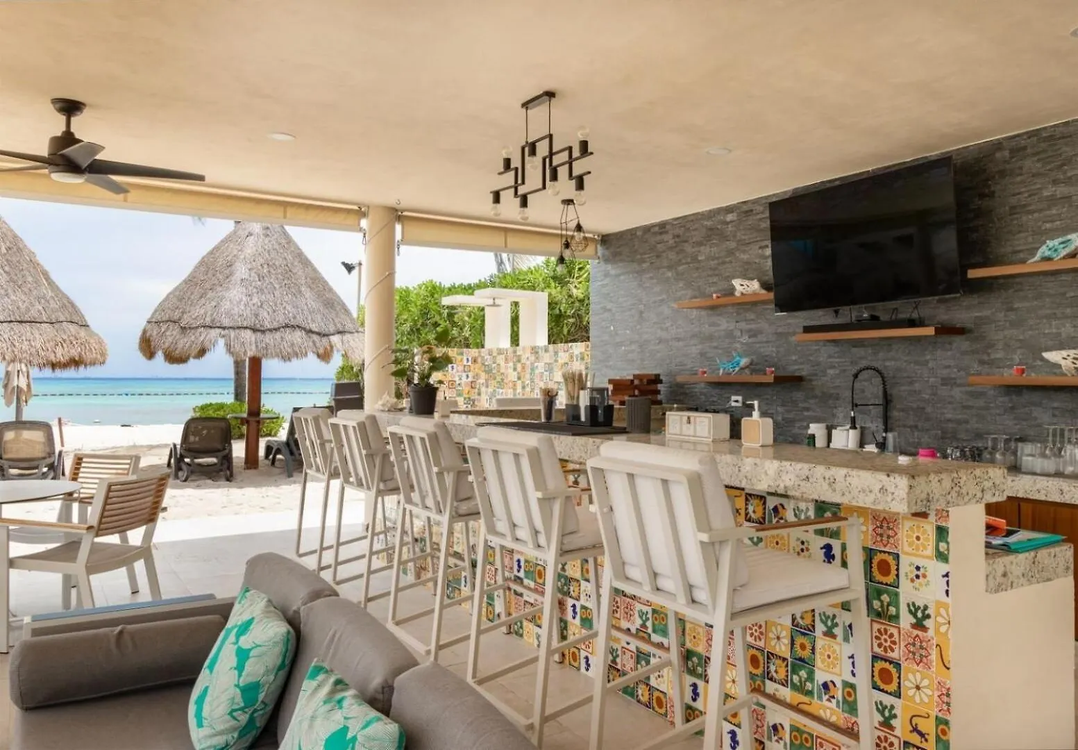 Elements 104 Condo Playa del Carmen Meksika