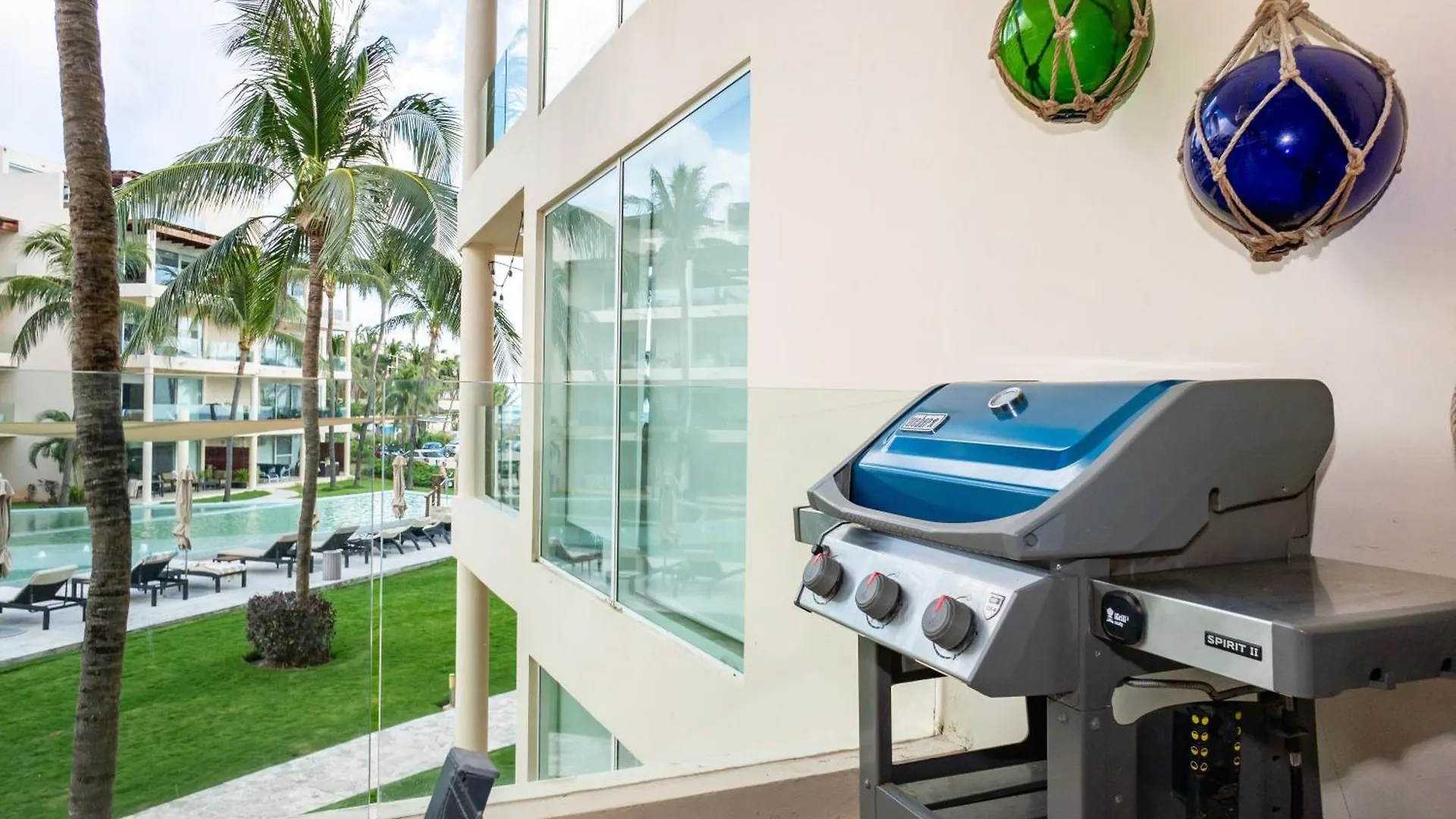 Elements 104 Condo Playa del Carmen Lejlighed